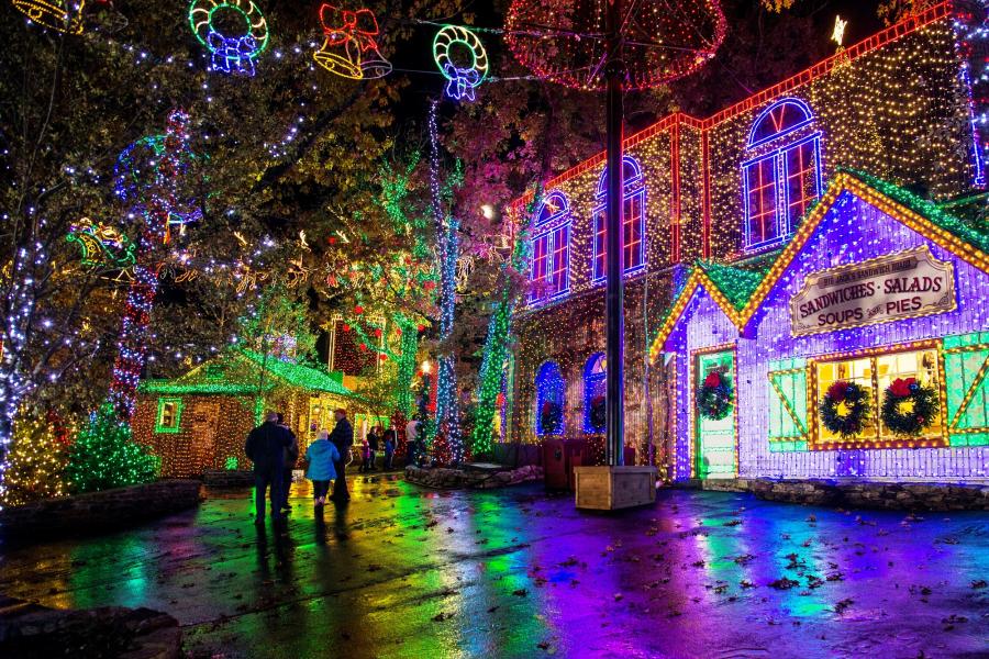 The Ultimate Guide to Christmas at Silver Dollar City Explore